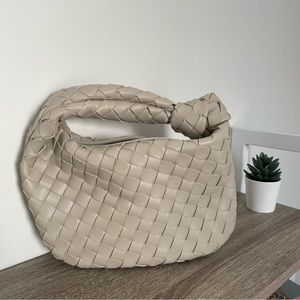 Designer-inspired handbag